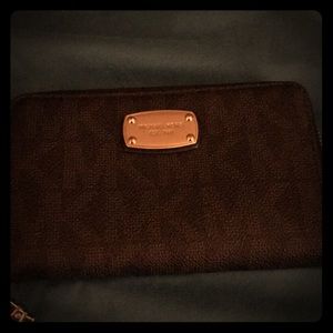 Michael Kors wallet